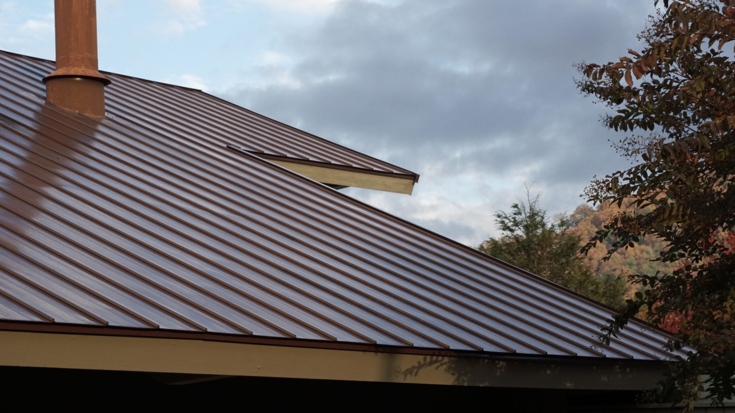 beautiful-brown-metal-roof-2024-10-14-05-33-30-utc
